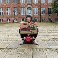 Portrait Haltung FFF SH 5